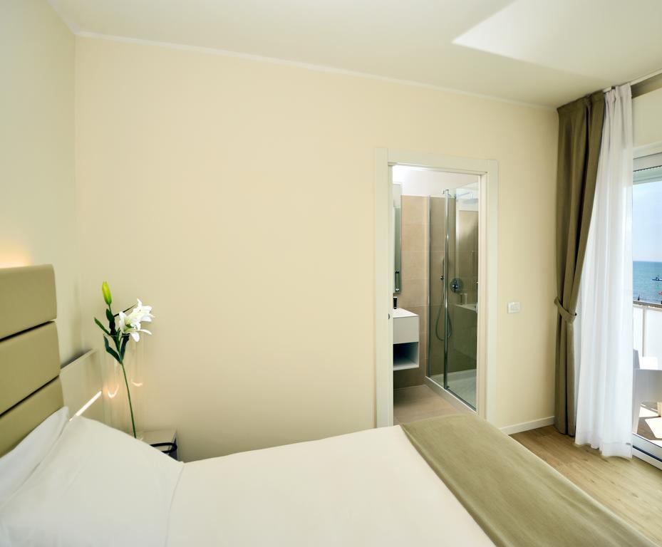 Hotel Astoria Caorle Dış mekan fotoğraf