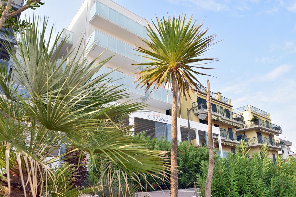 Hotel Astoria Caorle Dış mekan fotoğraf